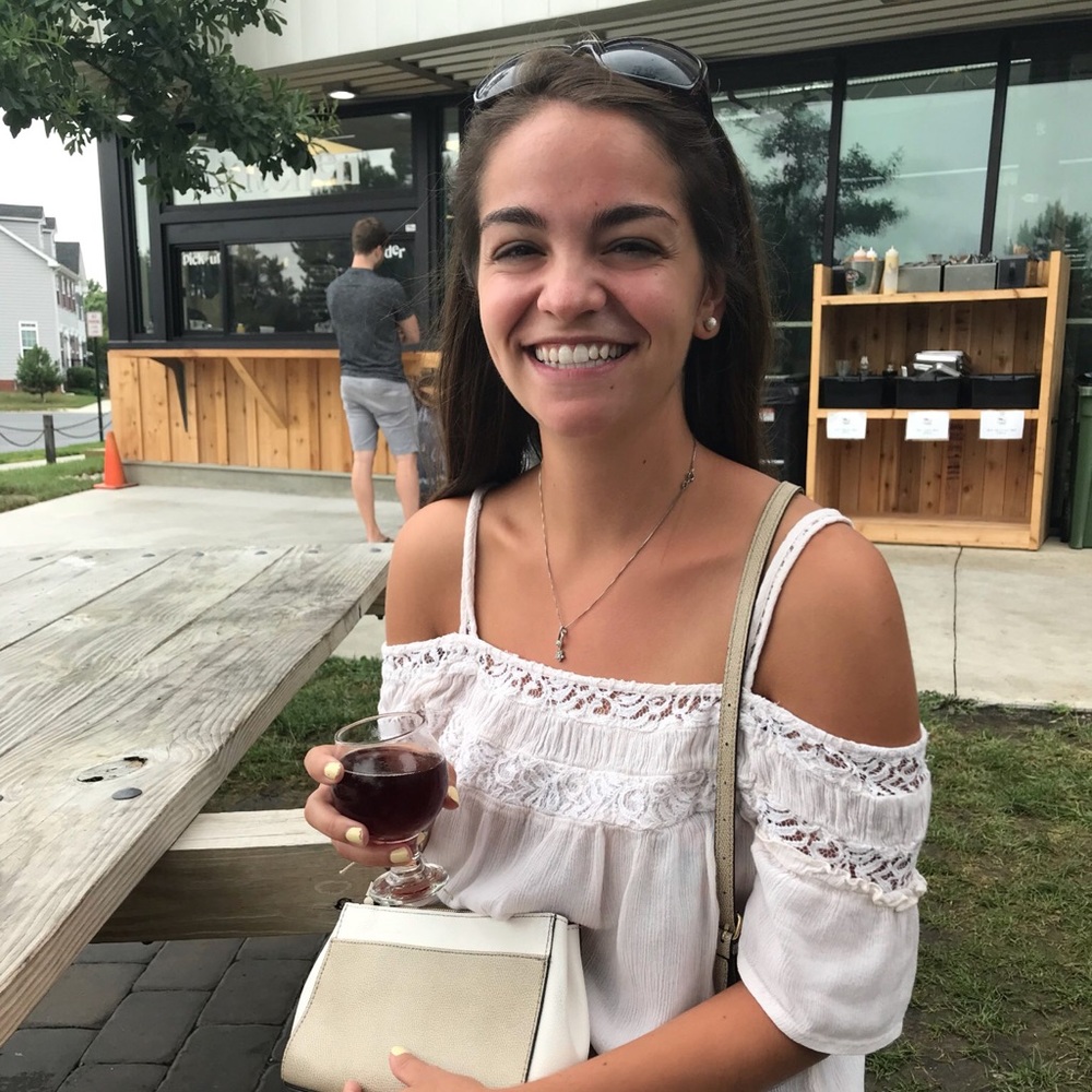 Meet your Posher, Marisa